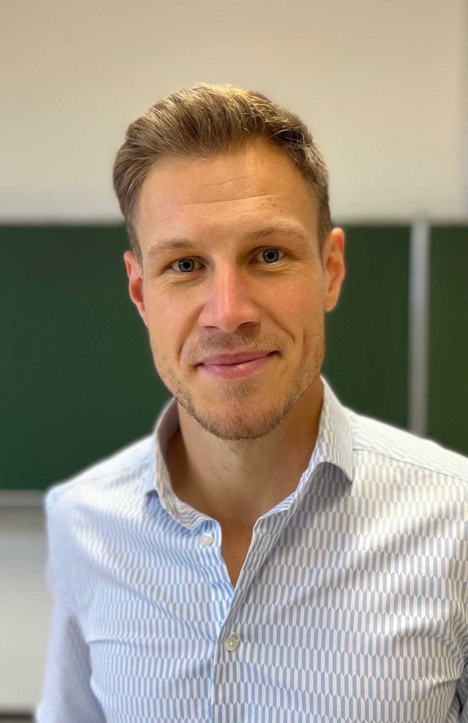 Maximilian Lang